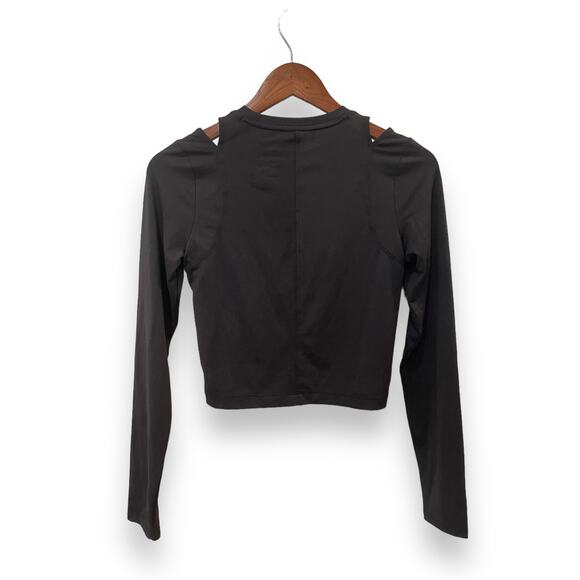 All In Motion Womens XS Cropped Long Sleeve Athletic Workout Gym Top Black NWOT - Picture 3 of 4
